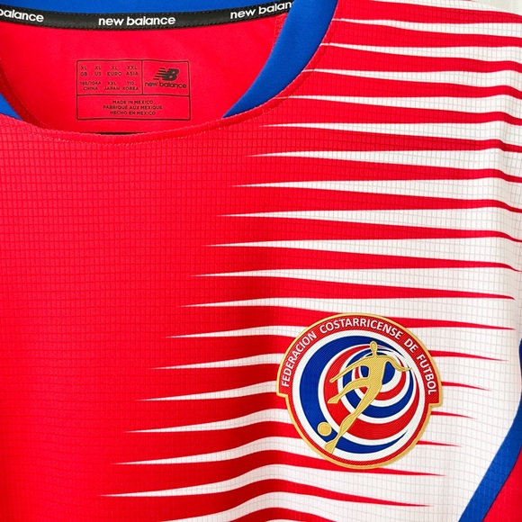 Costa Rica National Futbol Team Official Jersey - Picture 2 of 5